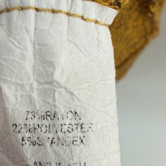 Haptics Mustard Yellow Stretch Blouse Size Small - Picture 10 of 13